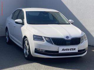 koda Octavia 1.6 TDi, 1.maj,R, Style