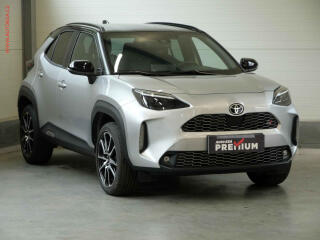 Toyota Yaris Cross 1.5e-CVT, 1.maj,�R, AT, LED