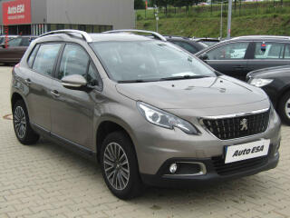 Peugeot 2008 1.2 i, 1.maj,�R, AC, v�h�ev