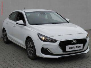 Hyundai i30 1.4 T-GDI, 1.maj,�R, servis