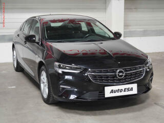 Opel Insignia 2.0CDTi, AT, v�h�ev sed