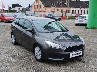 Ford Focus 1.0 EB, AC, vhev sed