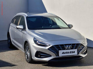 Hyundai i30 1.5 T-GDi, 2.maj,�R, LED