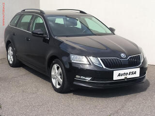 �koda Octavia 1.6TDi, �R, DSG, LED, navi