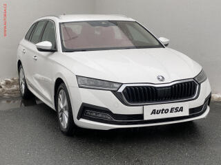 �koda Octavia 2.0 TDi, 1.maj,�R, Style, LED