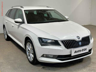 �koda Superb 2.0TDi 4x4, �R, DSG, navi