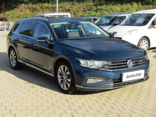 Volkswagen Passat 2.0TDI, �R, LED, navi