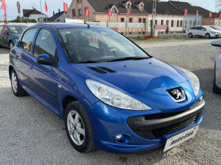 Peugeot 206 1.1i, AC