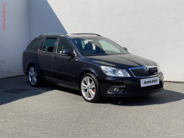 koda Octavia 2.0TSi, RS, xenon