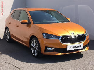 �koda Fabia 1.0 TSi, �R, LED, kamera