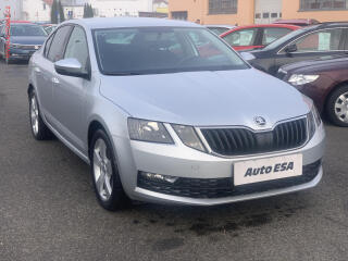 �koda Octavia 1.4 TSi, 2.maj,�R, Ambition