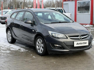 Opel Astra 1.6CDTi, AC, tempo