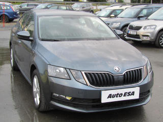 koda Octavia 2.0 TDi, R, Navi, AC