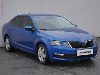 �koda Octavia 1.6 TDi, �R, DSG, park.�idla