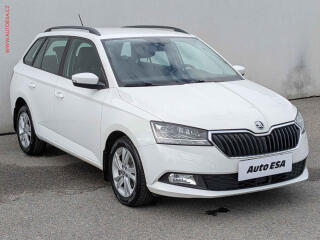 �koda Fabia 1.0 TSi, �R, LED, v�h�ev sed
