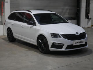 koda Octavia 2.0 TDi, R, DSG, navi, LED