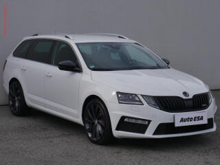 �koda Octavia 2.0 TDi, RS, DSG, LED