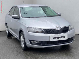�koda Rapid 1.0 TSI, �R, AC, park.�idla