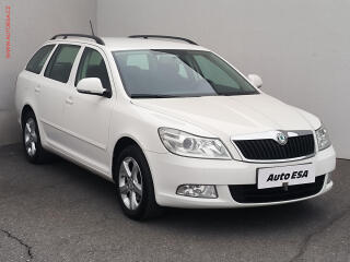 �koda Octavia 2.0 TDI, AC, v�h�ev sed