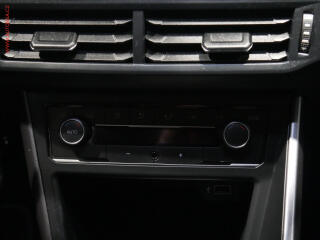 Volkswagen Polo (2019) 1.0 TSi, ČR, Marathon - náhled 15