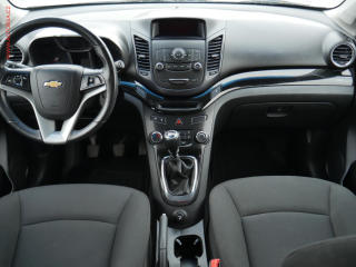 Chevrolet Orlando (2013) 1.8i, AC, tempo - náhled 8