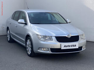 �koda Superb 2.0TDi, �R, Elegance, k��e