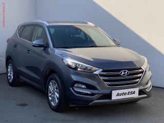 Hyundai Tucson 1.7 CRDi, Navi