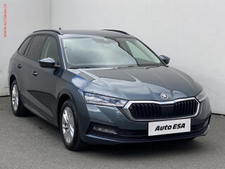 �koda Octavia 2.0 TDi, 2.maj,�R, Ambition