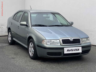 �koda Octavia 1.8T, Elegance