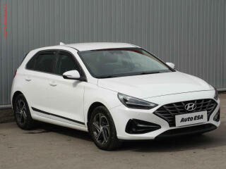 Hyundai i30 1.5 DPi, 1.maj,�R, Family
