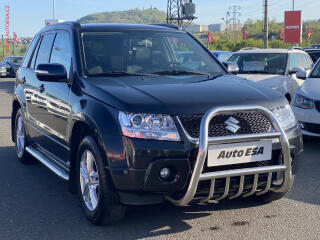 Suzuki Grand Vitara 2.4i 4x4, klima