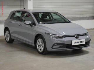 Volkswagen Golf 1.0 TSi, Life