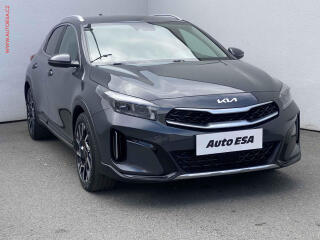 Kia XCeed 1.5 T-GDi, 1.maj,�R, TOP, AT