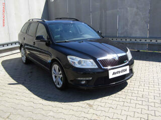�koda Octavia 2.0 TDi, RS, navi