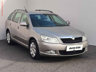 �koda Octavia 1.6 TDi, 2.maj, Navi, AC