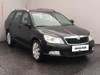 �koda Octavia 2.0TDi, Xenon, TZ, park.�idla