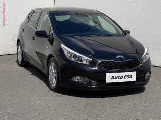 Kia Ceed 1.6 GDi, Exclusive, navi,