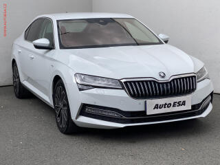 �koda Superb 2.0 TDi, 2.maj,�R, L&K, DSG