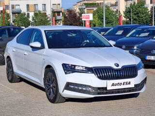 �koda Superb 2.0 TDi, 2.maj,�R, L&K, DSG