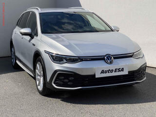 Volkswagen Golf 2.0 TDi 4x4, 1.maj,�R