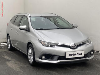 Toyota Auris 1.6 D-4D, Navi, kamera