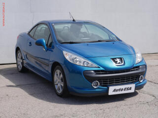 Peugeot 207 1.6i, AC, v�h�ev sed
