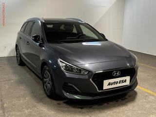Hyundai i30 1.4 T-GDI, 1.maj,�R, AC
