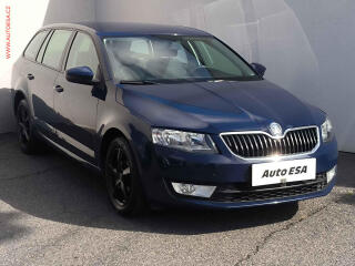 �koda Octavia 1.6TDi, �R, AC, park.�idla