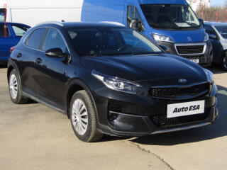 Kia XCeed 1.4 T-GDi, �R, LED, navi