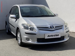 Toyota Auris 1.6i, �R, Ac, TZ, park.asist
