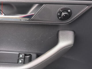 Škoda Fabia (2015) 1.2TSi, 2.maj,ČR - náhled 15