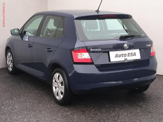 Škoda Fabia (2015) 1.2TSi, 2.maj,ČR - náhled 6