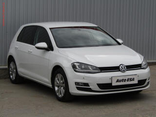 Volkswagen Golf 1.4TSI, �R