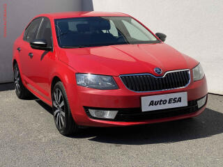 �koda Octavia 1.6TDi, �R, AC, ta�n�